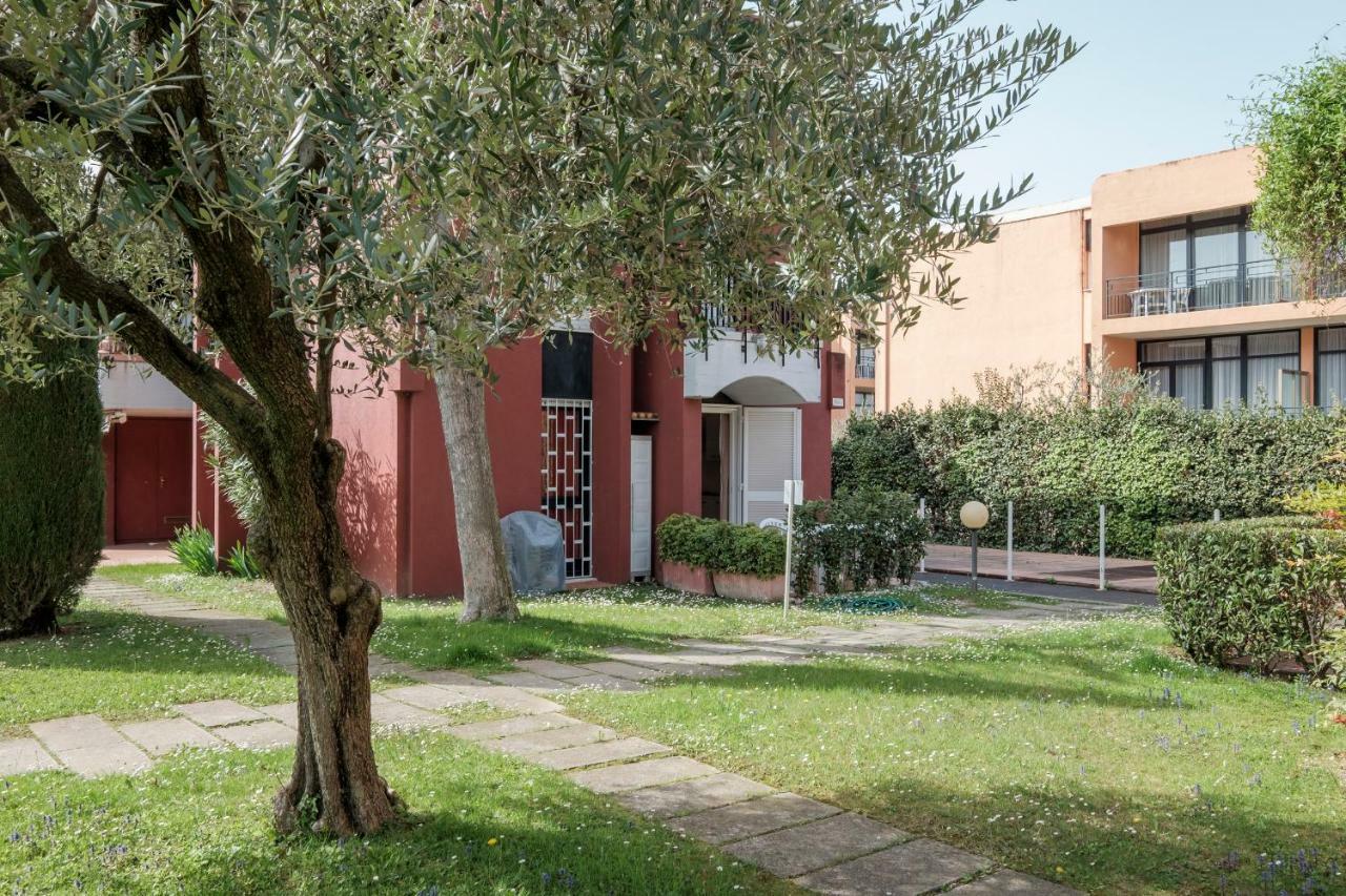Residence Holiday Sirmione B8 外观 照片