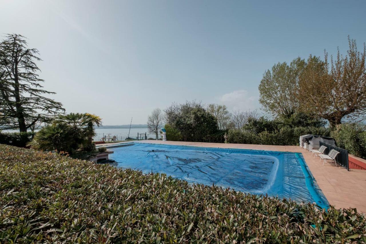 Residence Holiday Sirmione B8 外观 照片