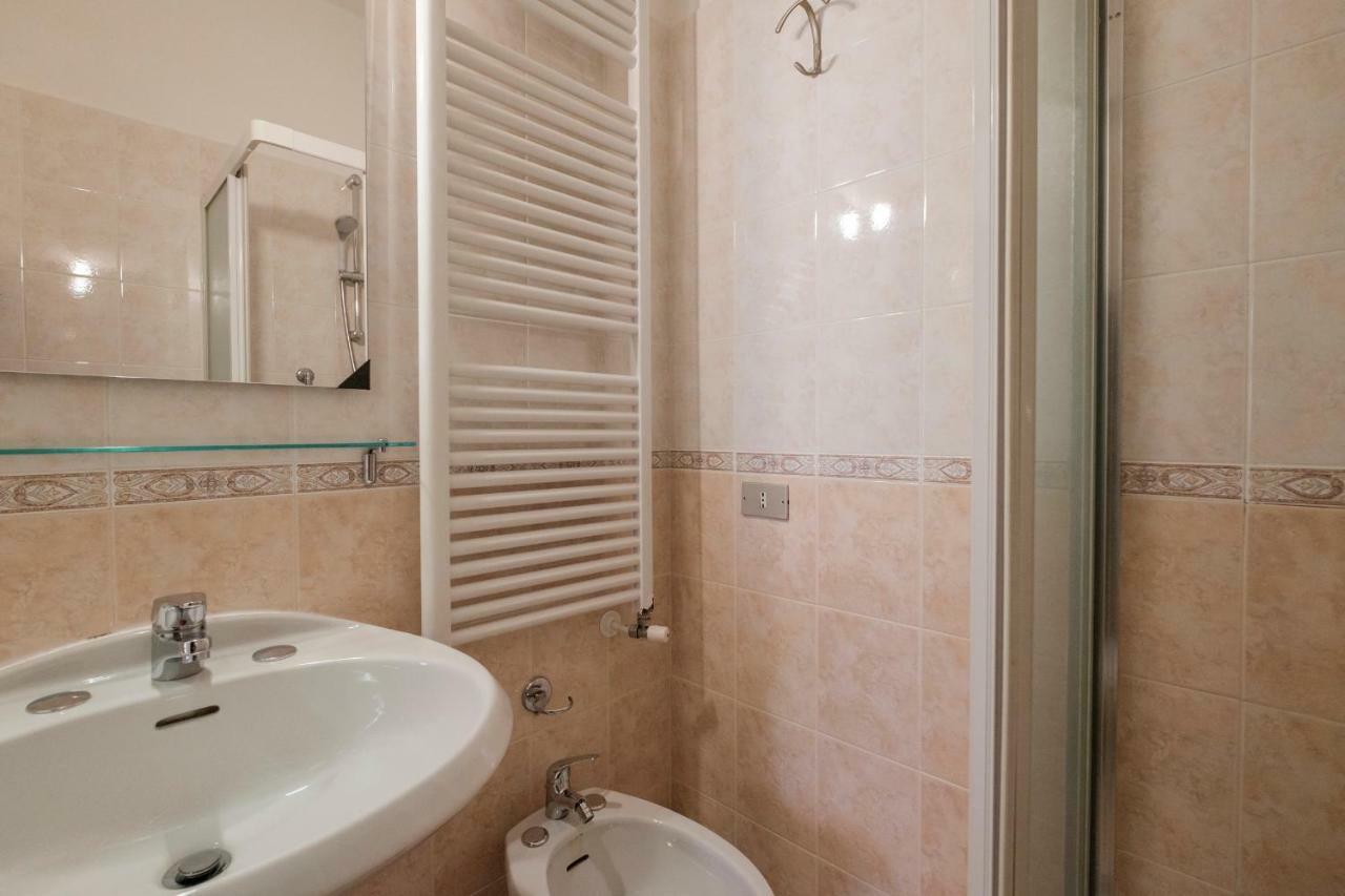 Residence Holiday Sirmione B8 外观 照片